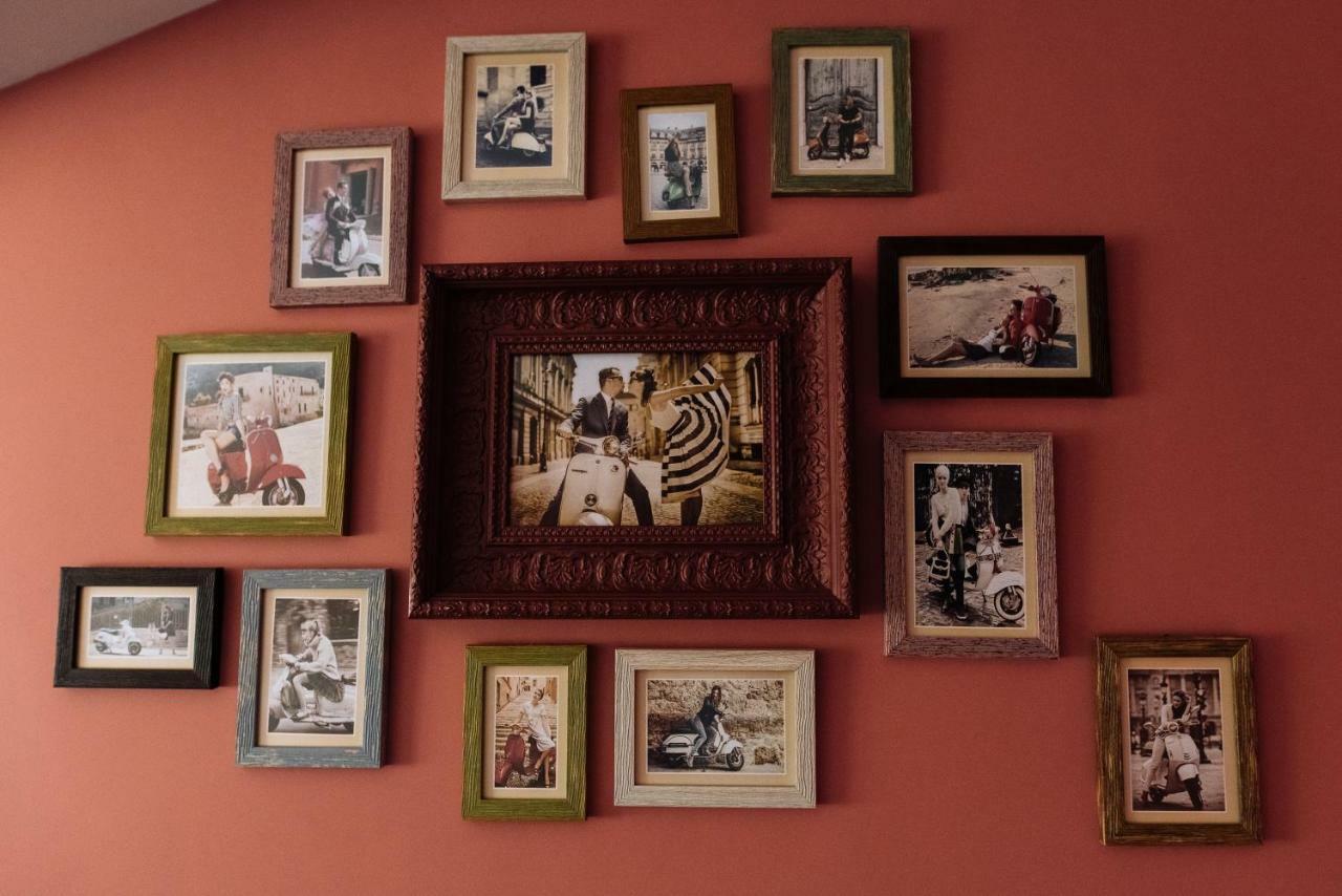Clubhouse Hotel อิวาโน-ฟรานกิฟสเก ภายนอก รูปภาพ